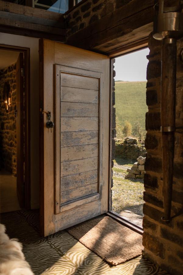Red Kite Barn - Charming Boutique Barn Conversion Newbridge on Wye Kültér fotó